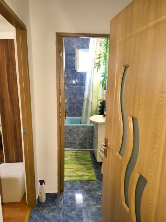 APARTAMENT 2 CAMERE I 54 MP I CETATE BULEVARD I MOBILAT SI UTILAT I – fotografia 8 din 8