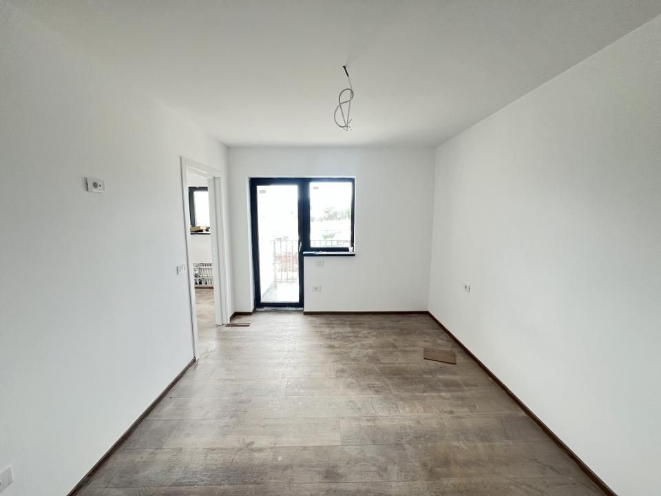 Casa-Duplex-129mp-Utili-250mp-Curte-Izvor-Tarlungeni – fotografia 5 din 17