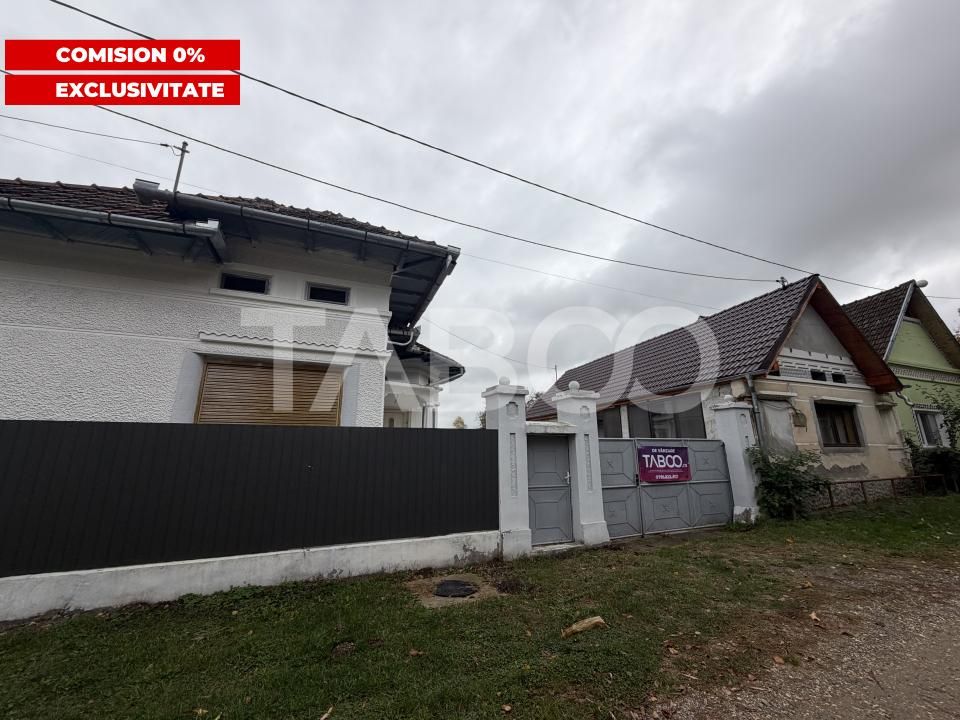 Casa cu potential de investite 8 camere 392 mpu teren 5724 m Gura Vaii – fotografia 1 din 16