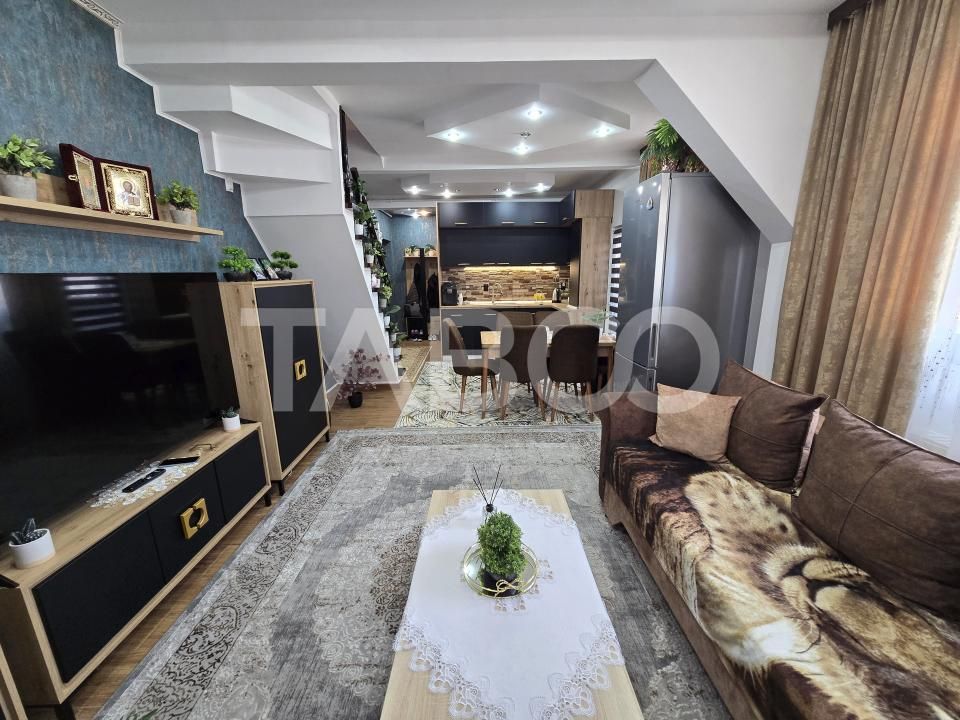 Apartament de vanzare 3 camere balcon mobilat totul nou Mihai Viteazul – fotografia 1 din 15