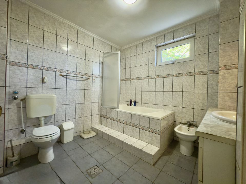 Vila spațioasă P+1+M de vânzare în Agigea | Teren 658 mp | Acces din 2 străzi! – fotografia 11 din 18