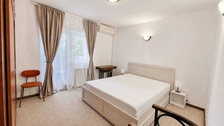 3 Camere de inchiriat | Timpuri Noi | Metrou | Mobilat & Utilat | – fotografia 1 din 8