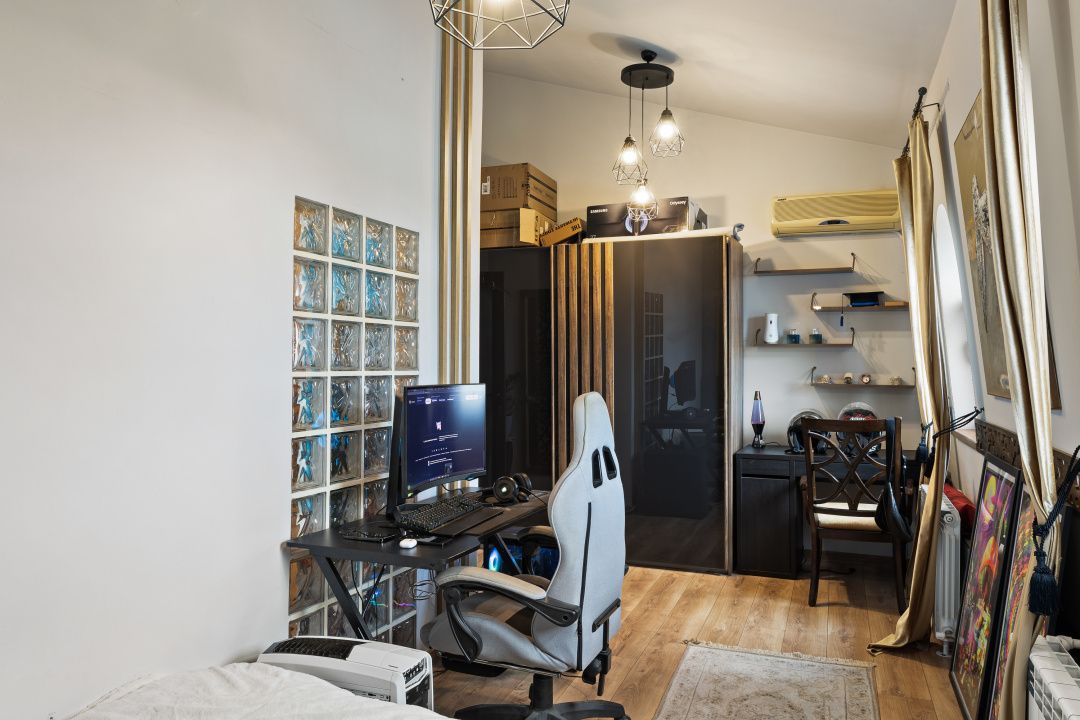 Apartament cu 4 camere în centrul istoric  CONSTANTEI cu vedere la MARE – fotografia 23 din 35