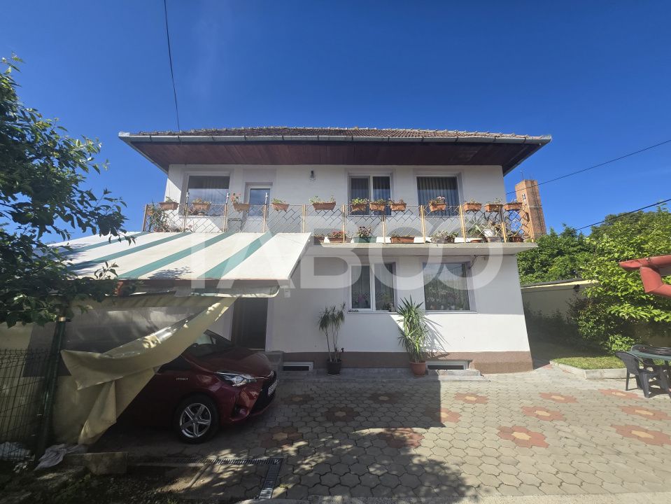 Casa de vanzare 260mp 7 camere curte 113mp in zona Trei Stejari Sibiu – fotografia 2 din 11