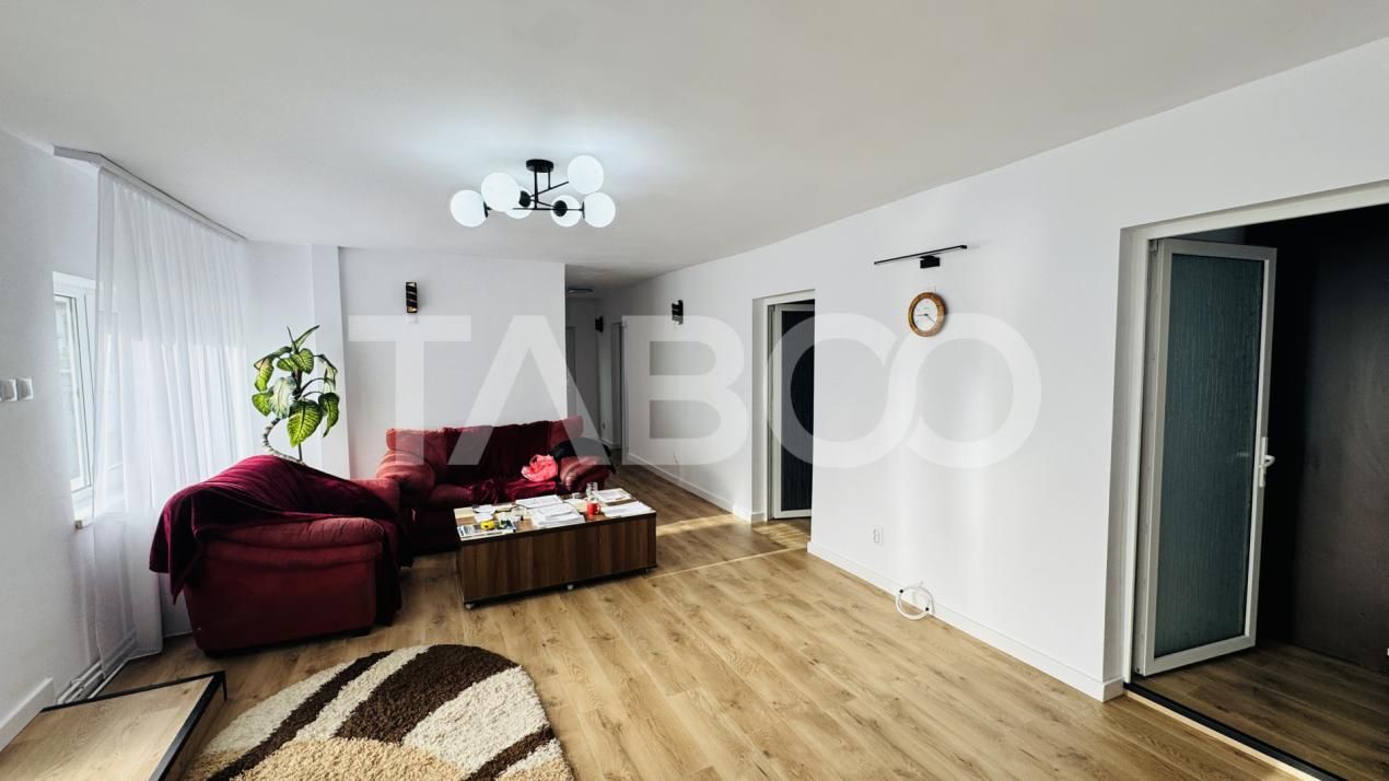 Casa de vanzare 7 camere MOBILATA UTILATA 210 MPU teren liber 518 mp – fotografia 12 din 15