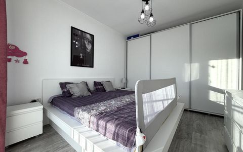 Apartament cu 2 camere, etaj 1, 55mp utili, terasa 12mp - zona Giroc