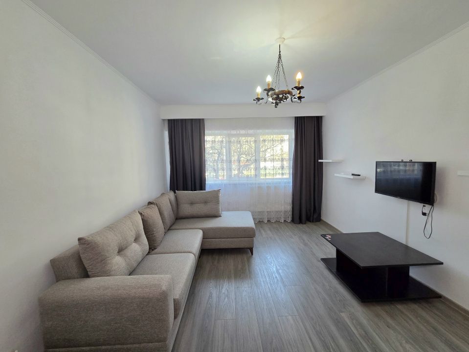Apartament 3 camere de închiriat – Tomis 3, Constanța – fotografia 1 din 13