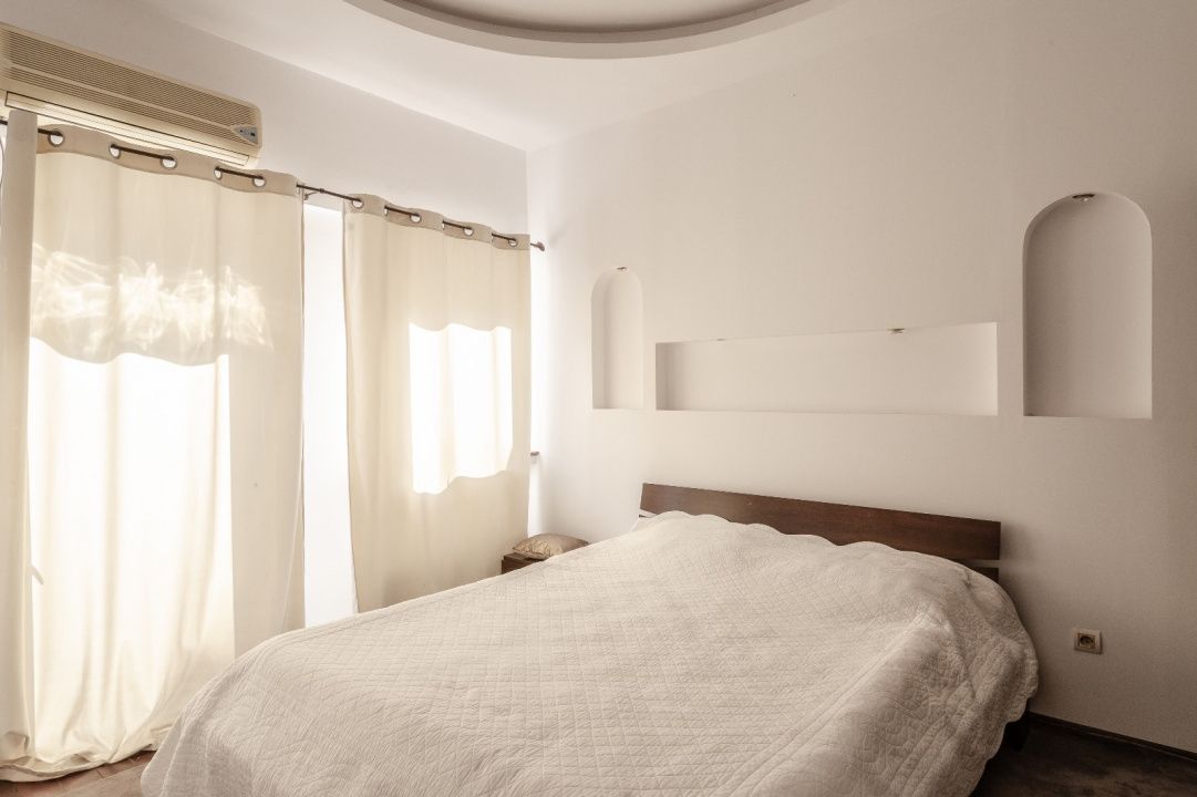 Studio cochet Calea Victoriei | Piata Amzei | Hotel Radisson – fotografia 1 din 9