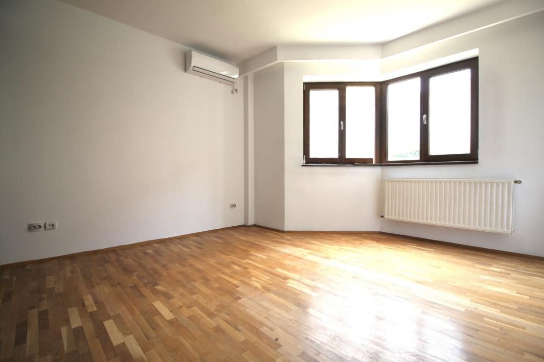 PRELUNGIREA GHENCEA-LIDL, APARTAMENT IN VILA 2010, CURTE 300 MP SI PARCARE! – fotografia 8 din 34