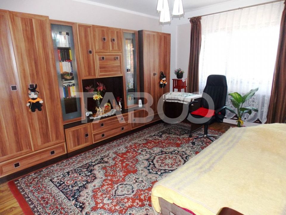 COMISION 0% Casa individuala de vanzare 370 mp teren 760 mp Gusterita – fotografia 3 din 23