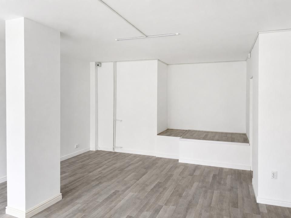 SPATIU Comercial Stradal 62 mp, chiriaș activ, venit garantat contractual – fotografia 2 din 7