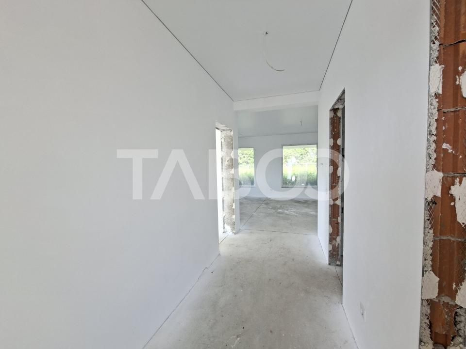 Casa individuala pe un singur nivel 479 mp teren Cristian Sibiu – fotografia 16 din 22