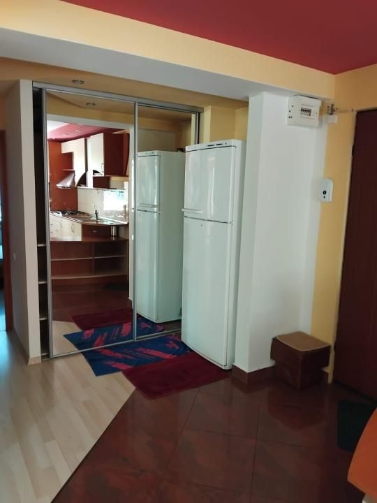 Apartament cu 3 camere, 80 mp utili și 2 balcoane – Plopilor – fotografia 5 din 12