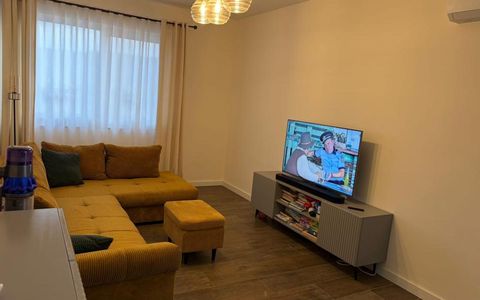 Apartament 3 camere, 72 mp + 2 terase, parcare și boxă, Chinteni