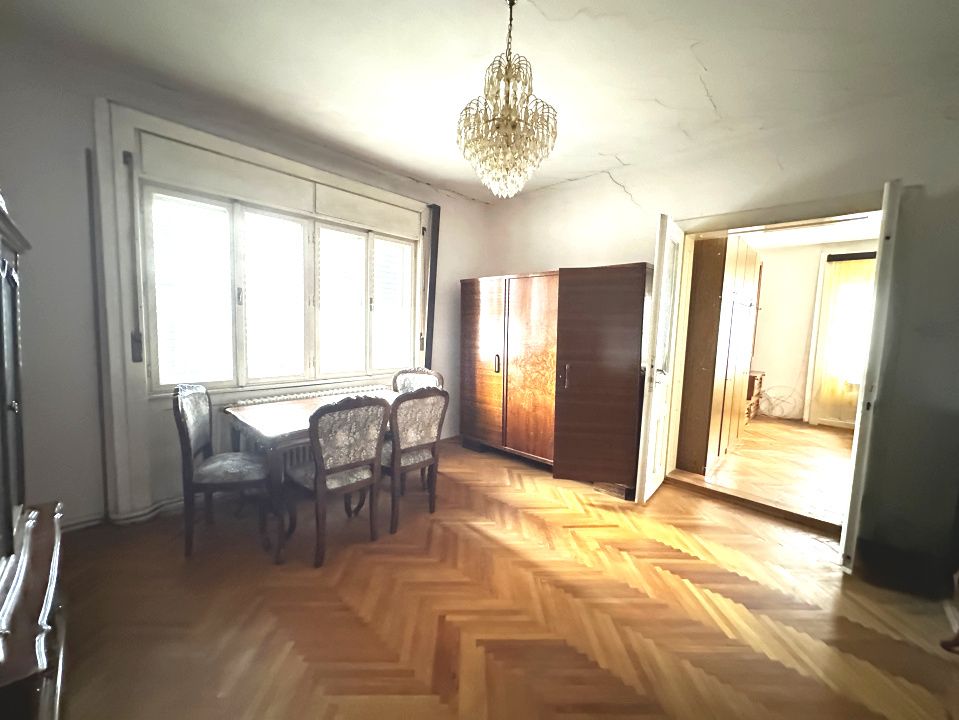Casa 4 Camere pe Parter 441 mp Teren Alba Iulia Ultracentral CENTRU Turistic – fotografia 33 din 49