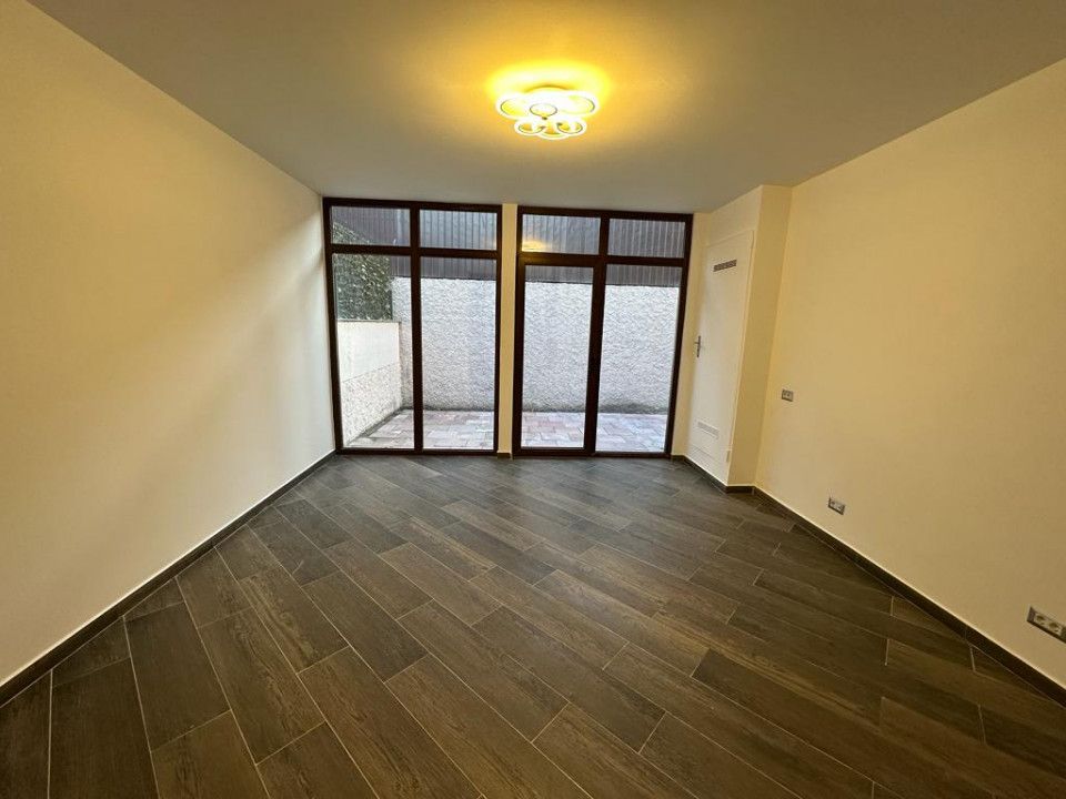 Casă Faleza Nord de Vânzare | Complex Privat Reyna | Renovată – fotografia 5 din 43