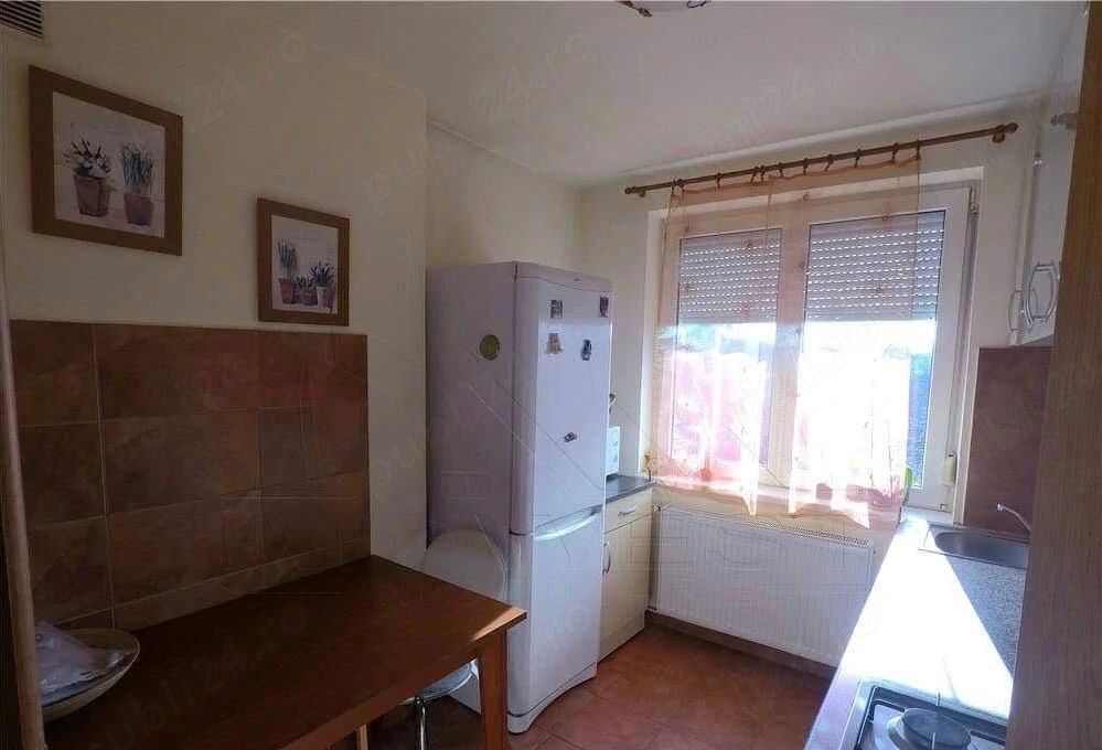 2 camere | central | etaj intermediar | mobilat | curte | – fotografia 4 din 4