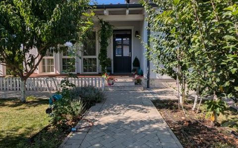 Casă individuală de vânzare în Municipiul Iași, zona Nicolina