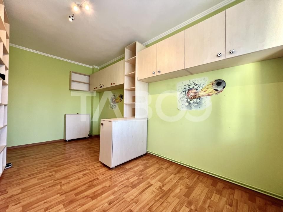 Apartament cu 4 camere in Gheorgheni lift si boxa parcare inclusa – fotografia 10 din 14