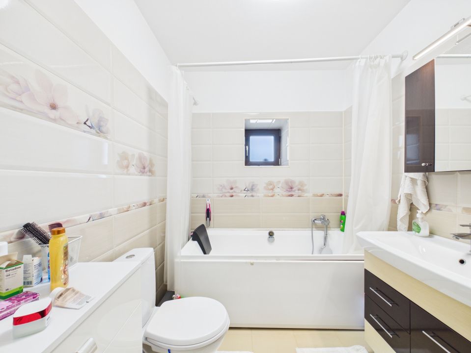 Casa cu priveliste de vis si potential turistic de pensiune in zona Bran – fotografia 12 din 46