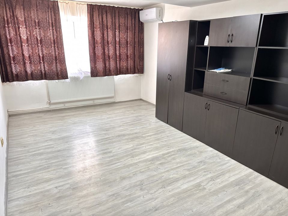 DE INCHIRIAT I GARSONIERA I DECOMANDATA I ETAJ 1 I 40 MP I – fotografia 7 din 8