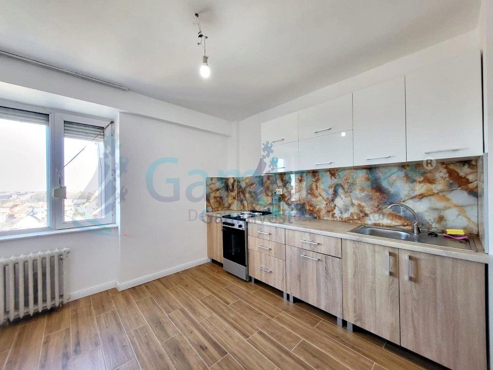 Apartament renovat cu 4 camere de vanzare , Cantemir, Oradea – fotografia 1 din 9