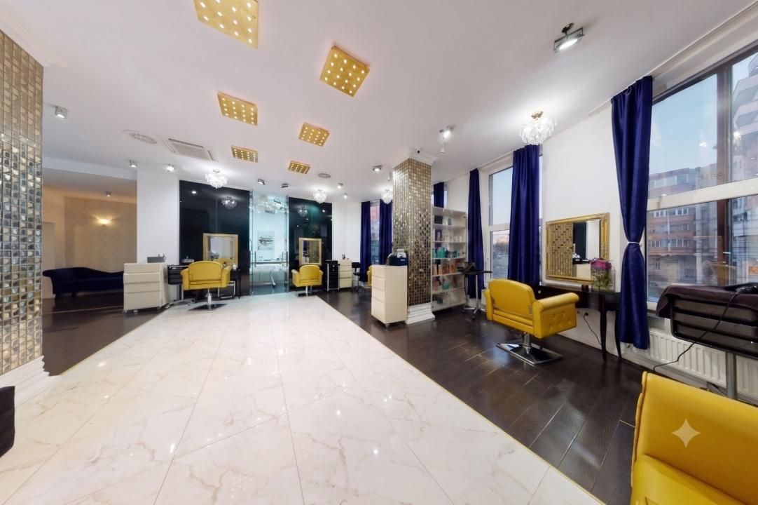 Spațiu comercial ultracentral, 246 mp - P-ta Cipariu – fotografia 1 din 11