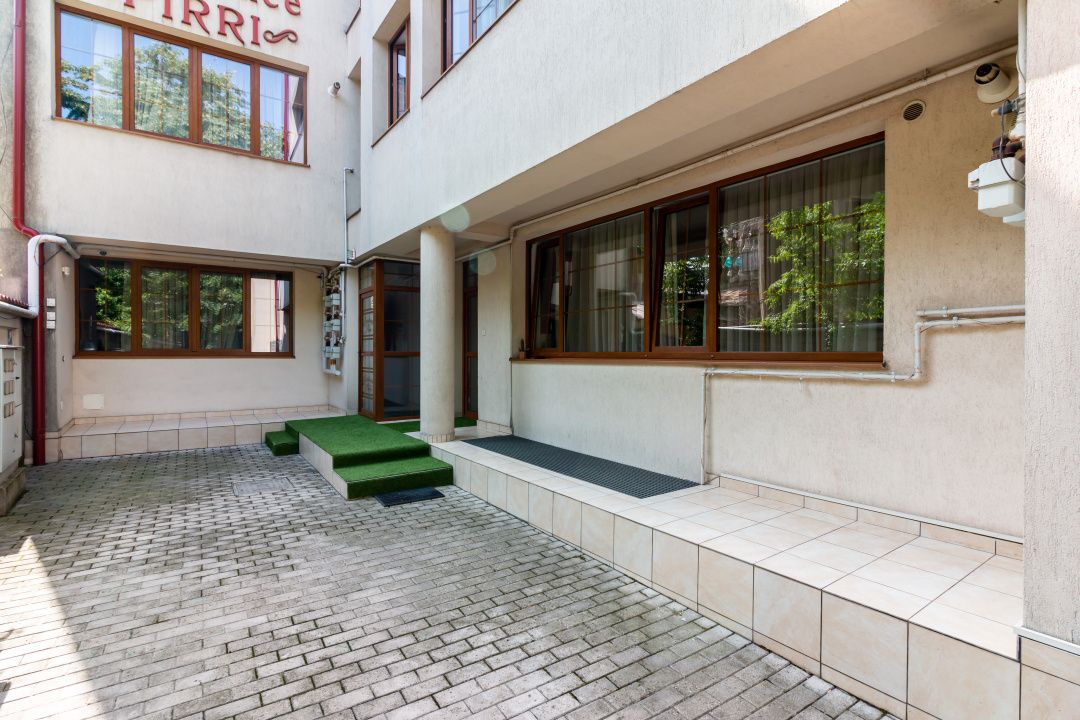 Com0%| Cladire multifunctionala Unirii– Hotel Piri | 9 studiouri independente – fotografia 46 din 49