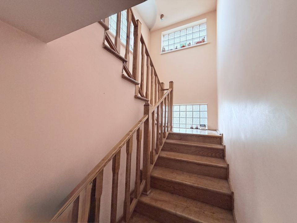Casa P+1, 184mp utili, 581mp teren, cartier Brestei aproape de Promenada Mall – fotografia 8 din 17
