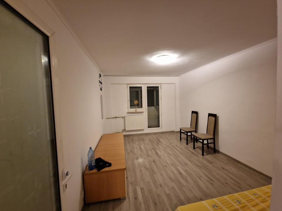 2 camere Delfinului - Pantelimon - Morarilor - Sos Fundeni (Boiler Apa Calda) – fotografia 1 din 8