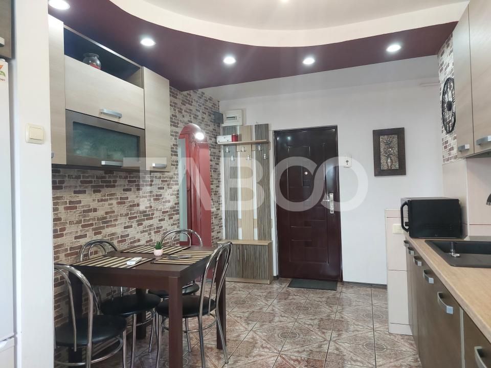 Apartament spatios 49 mp 2 camere decomandate 2 balcone Cisnadie – fotografia 12 din 15