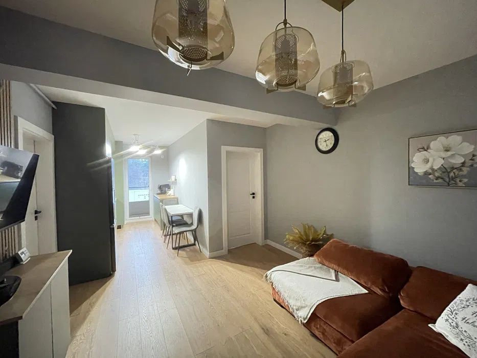 Apartament 3 camere de 59mp , zona : Manastur Frunzisului – fotografia 3 din 8