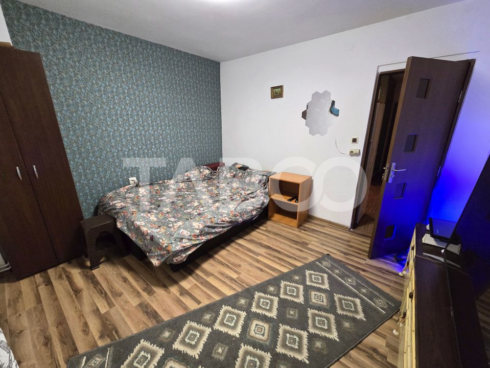 Garsoniera decomandata 28 mp utili mobilata utilata zona Tilisca Sibiu – fotografia 1 din 9