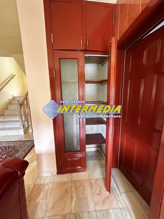 Vanzare Casa D+P+2E+Pod cu 10 camere, garaj si curte în zona Cetate, Alba Iulia – fotografia 38 din 52