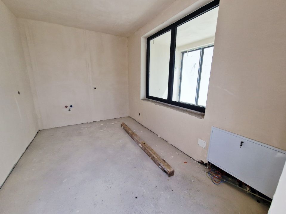 Casa exclusivista cu terasa si vedere panoramica – fotografia 21 din 27