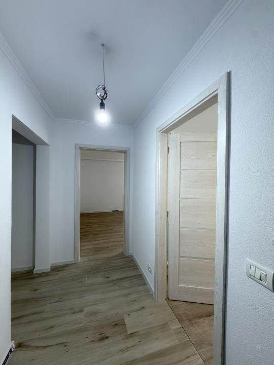Apartament cu 3 camere, decomandat, 65mp, etaj 1 - zona Dambovita – fotografia 12 din 18