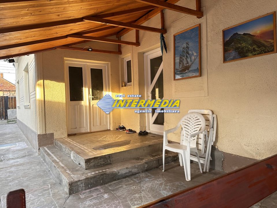 Casa cu 3 camere  in Cetate la asfalt cu 1176 mp Teren – fotografia 10 din 15