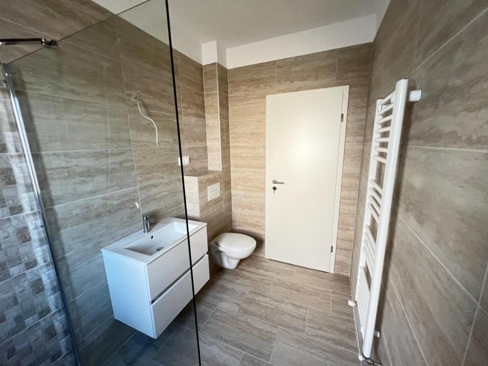 Apartament-3-Camere-Decomandat-73mp-Utili-Balcon-5mp-Parcare-Sanpetru-Residence – fotografia 14 din 17