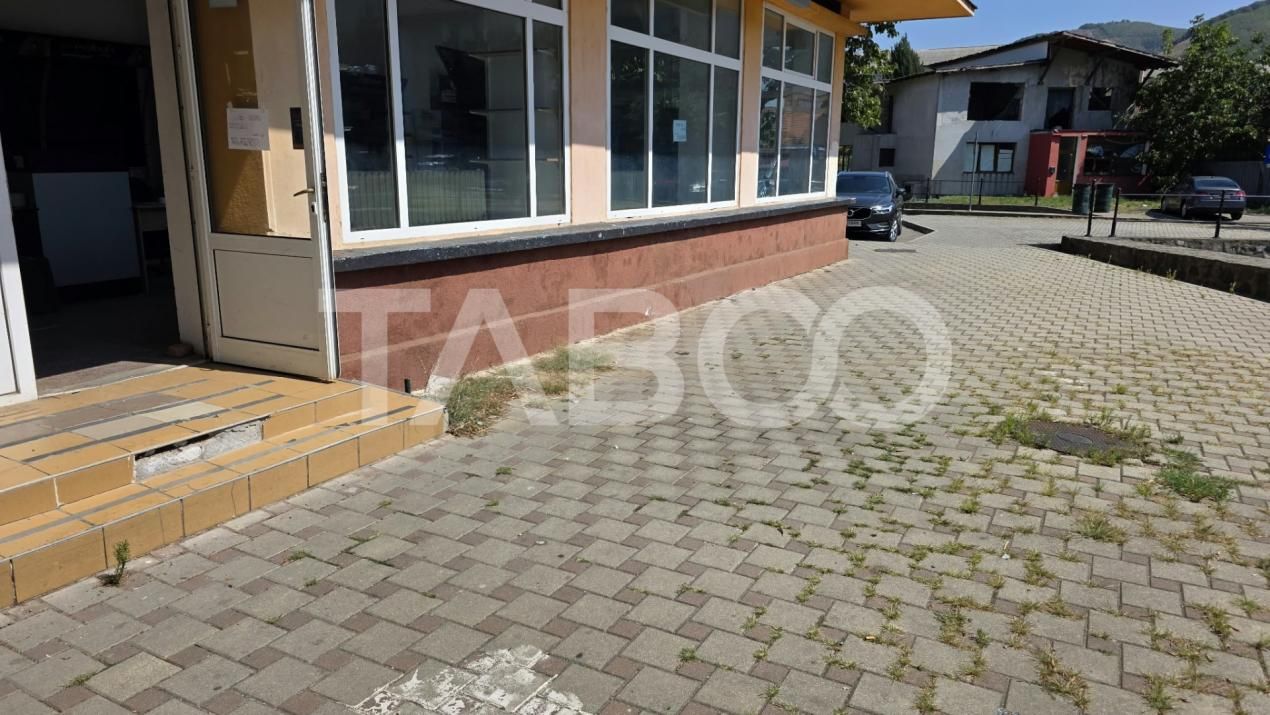 Spatiu comercial de vanzare in Cugir zona Primariei – fotografia 4 din 8