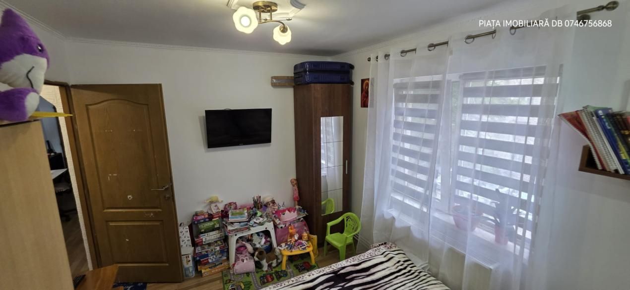🌟 OPORTUNITATE IMOBILIARĂ | Apartament Modern și Confortabil – Etaj 2, Micro 6 – fotografia 3 din 7
