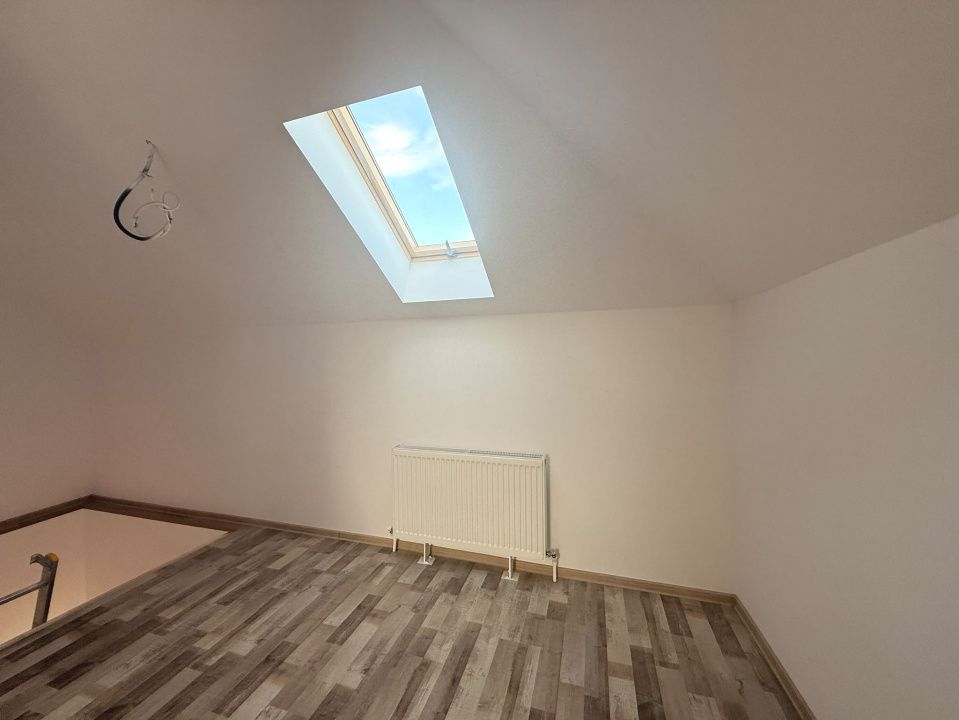 Casa Duplex | 4 camere | Dascalu – fotografia 3 din 8