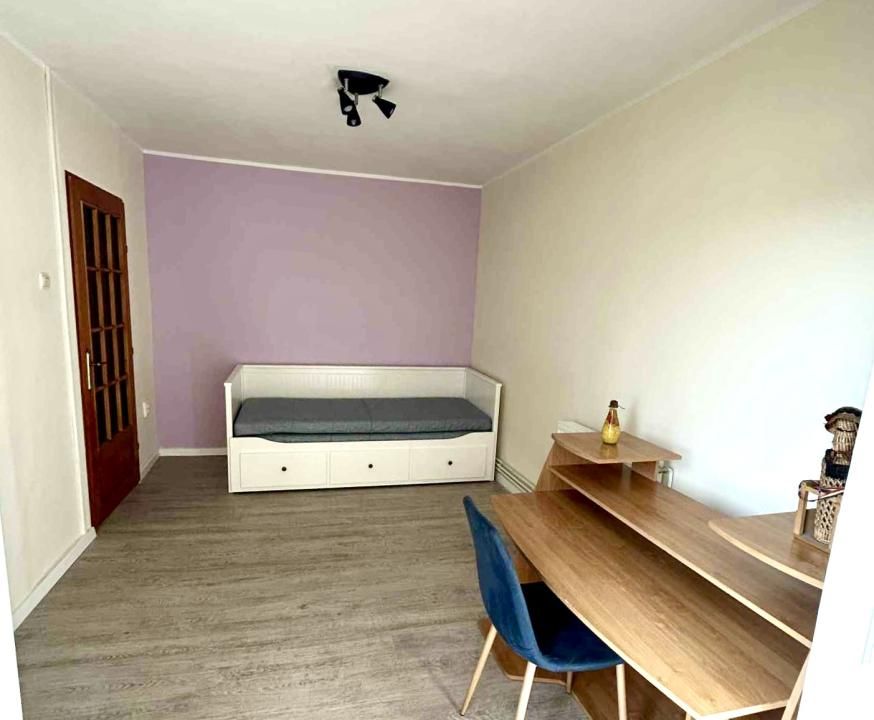 Apartament elegant 3 camere, 64 mp utili, etaj 4 - Zona Complexului – fotografia 2 din 7
