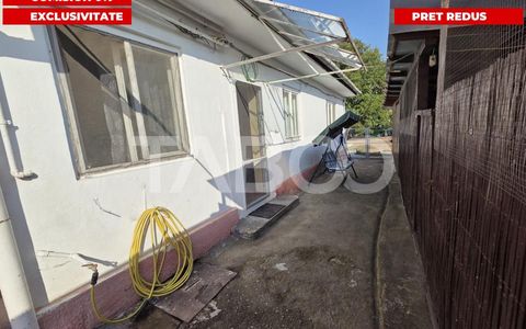Casa 2 camere curte comuna de vanzare zona Centrala 47 mp utili
