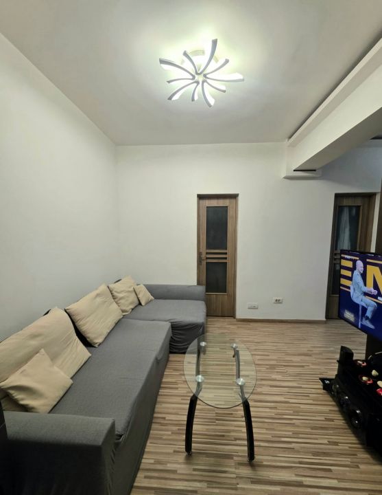 KM 4-5- LIDL, apartament cu modificari interioare – fotografia 1 din 10