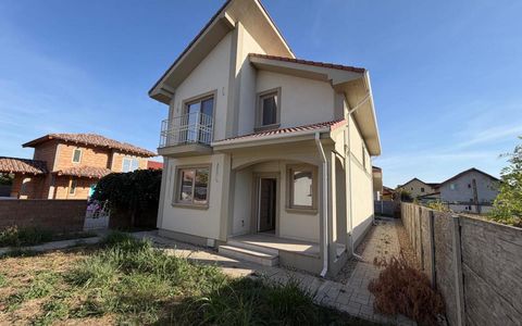 COMISION 0 | Casa individuala | Toate utilitatile | Curte generoasa | Garaj |