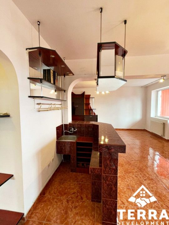 4 camere, proprietate deosebita, Centru – fotografia 9 din 32