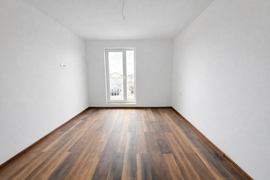 APARTAMENT 3 CAMERE CU GRADINA | SANPETRU | BLOC TIP VILA | INCALZIRE PARDOSEALA – fotografia 1 din 26