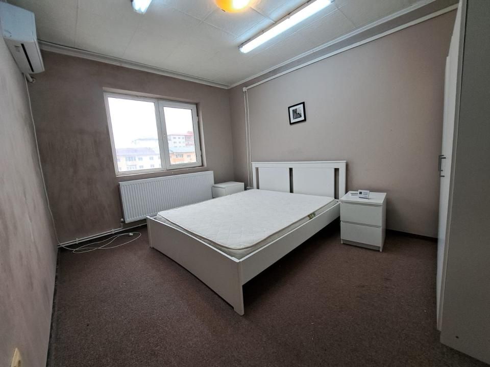 NOU! Apartament 3 Camere Decomandat – Zona Centrală (Str. Boerescu Zaharia) – fotografia 6 din 9