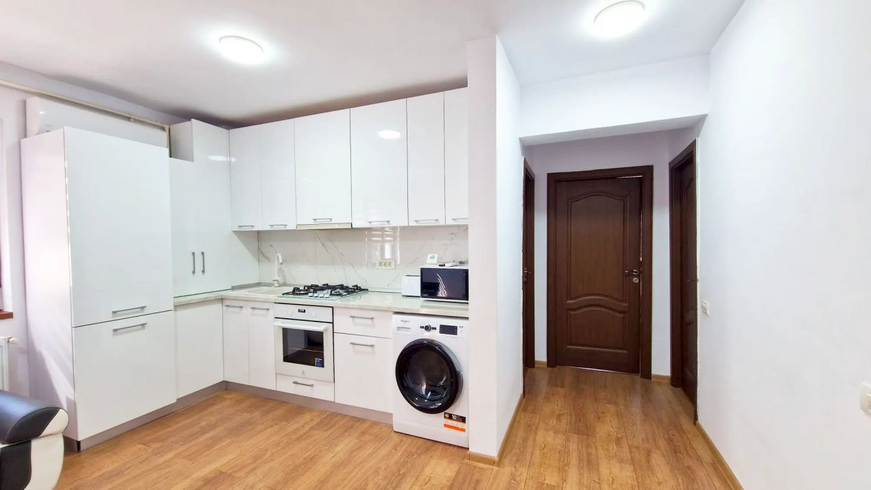 3 camere în Mamaia Nord – liniște, confort și aproape de mare – fotografia 3 din 34