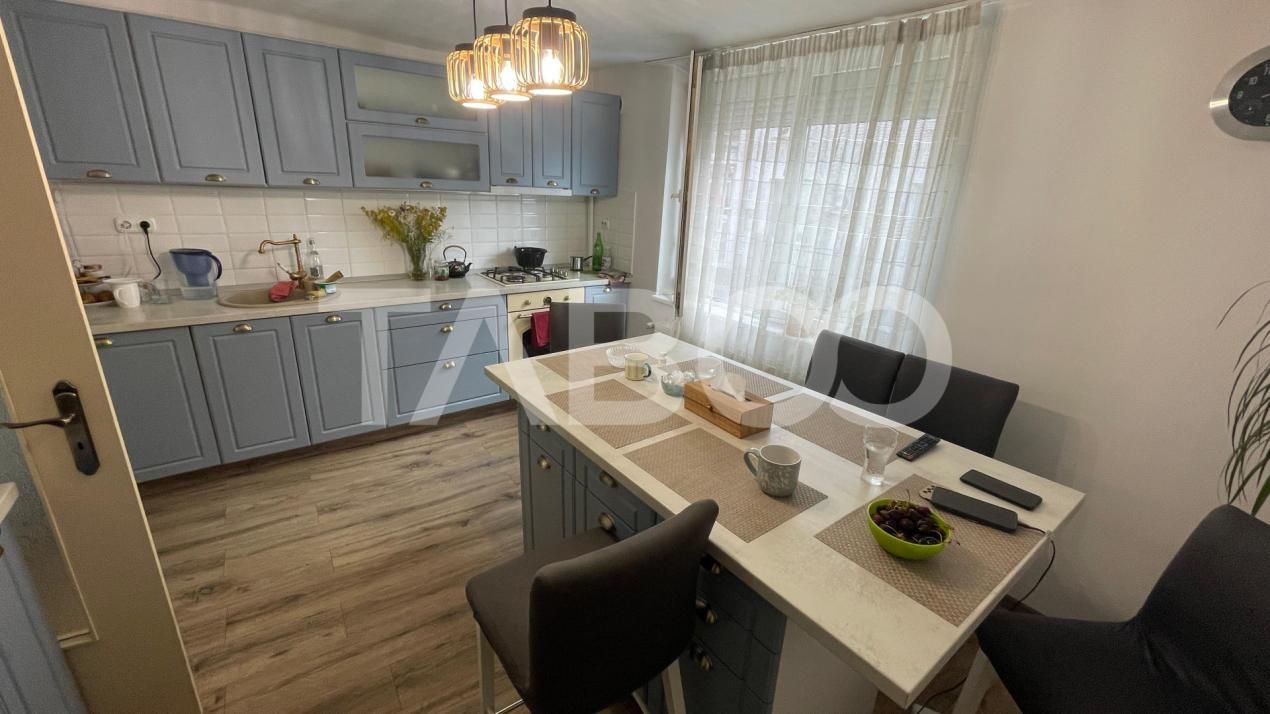 Casa cu 4 camere de vanzare si garaj in zona Lazaret din Sibiu – fotografia 2 din 8